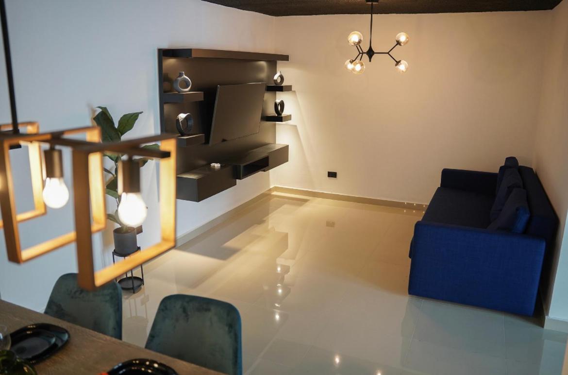 North Breeze Guest House 1 Левіттаун Екстер'єр фото